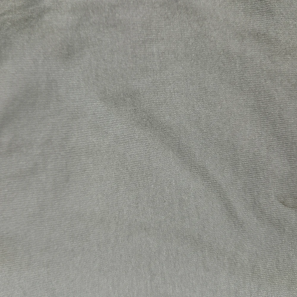 Under Armour Gray Long Sleeve Tee Soft Lightweight - Picture 6 of 6